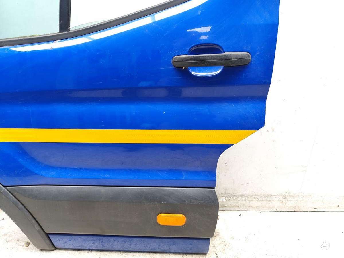 Ford Transit durys