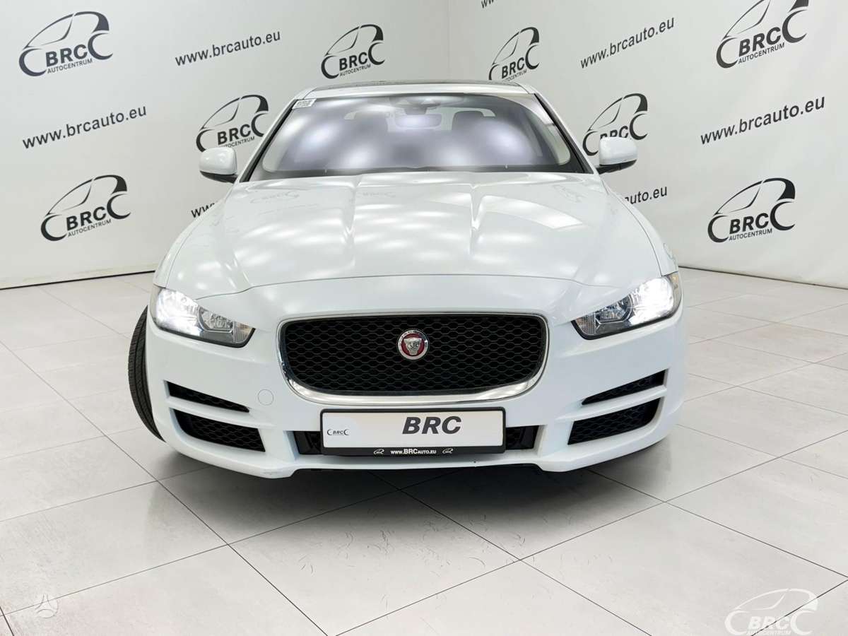 Jaguar XE, 2.0 l., Седан