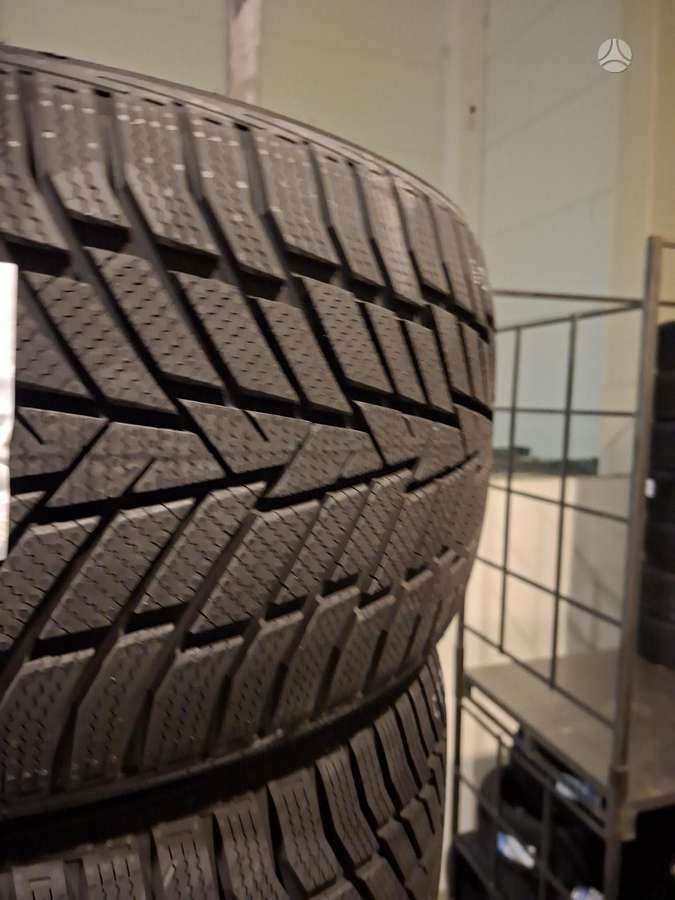 Sailun ALPINE EVO 2, winter 255/35 R20