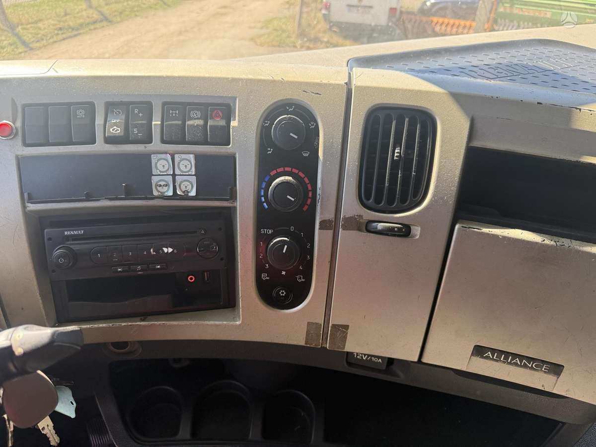 Renault PREMIUM, 1 guļamvieta
