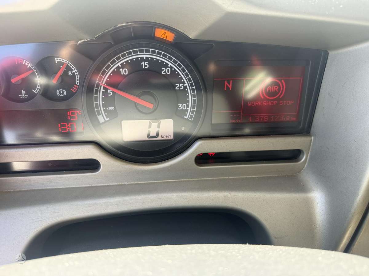 Renault PREMIUM, 1 guļamvieta
