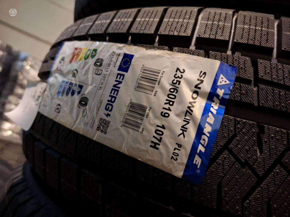Triangle PL02, winter 235/60 R19