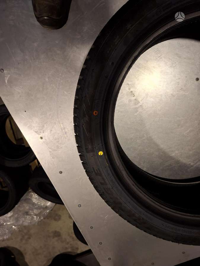 Triangle TW421, зимние 235/50 R20