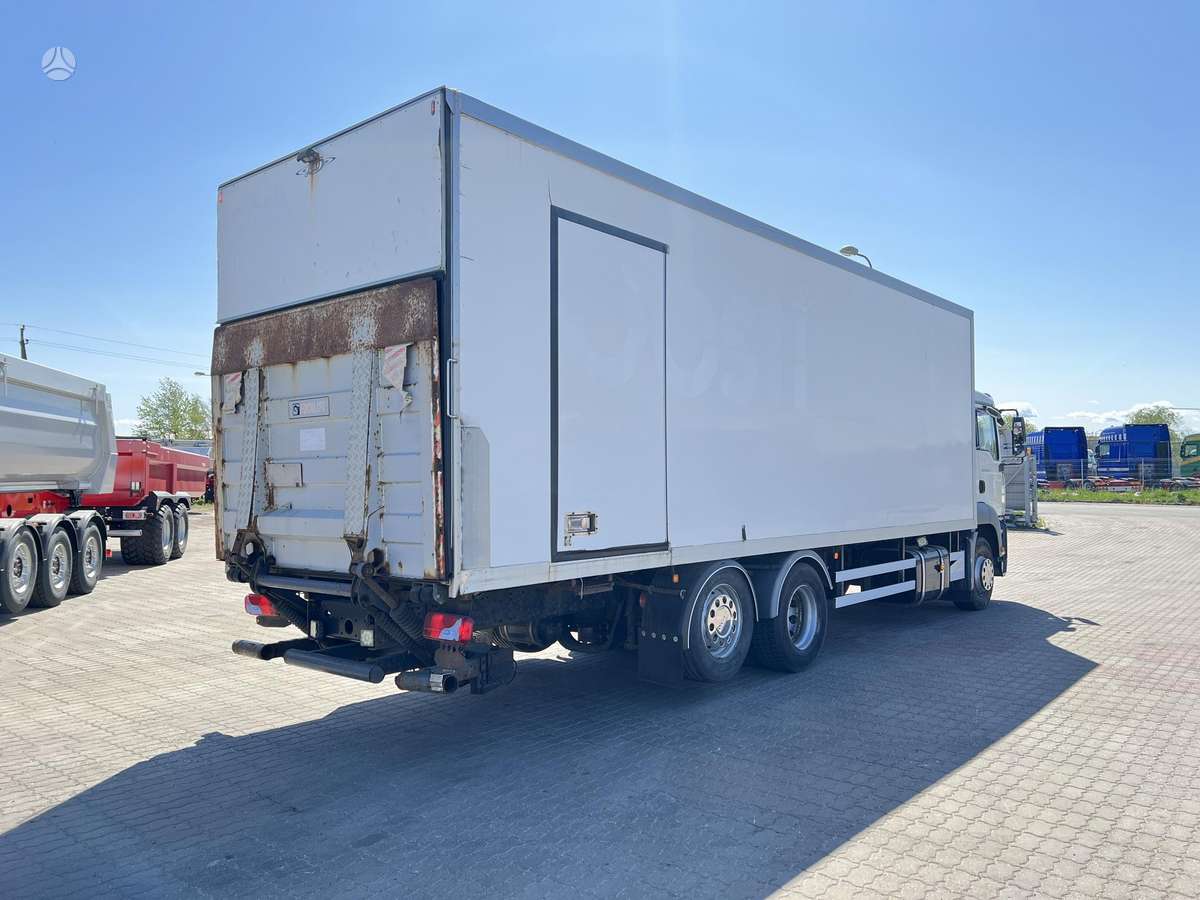 MAN TGA 26.320, refrigerated trucks