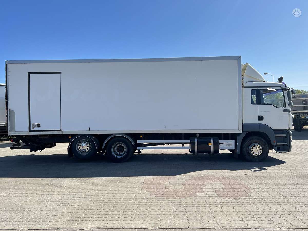 MAN TGA 26.320, šaldytuvai