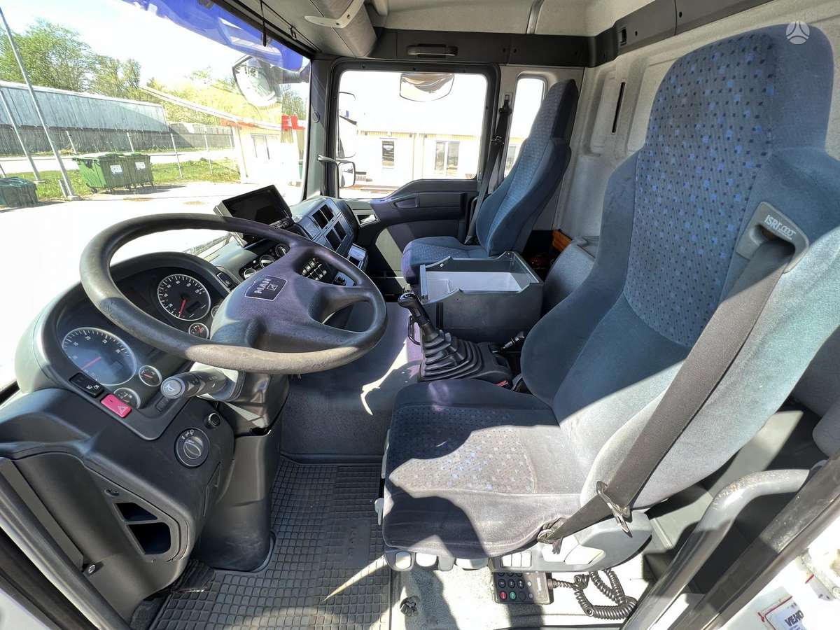 MAN TGA 26.320, refrigerated trucks