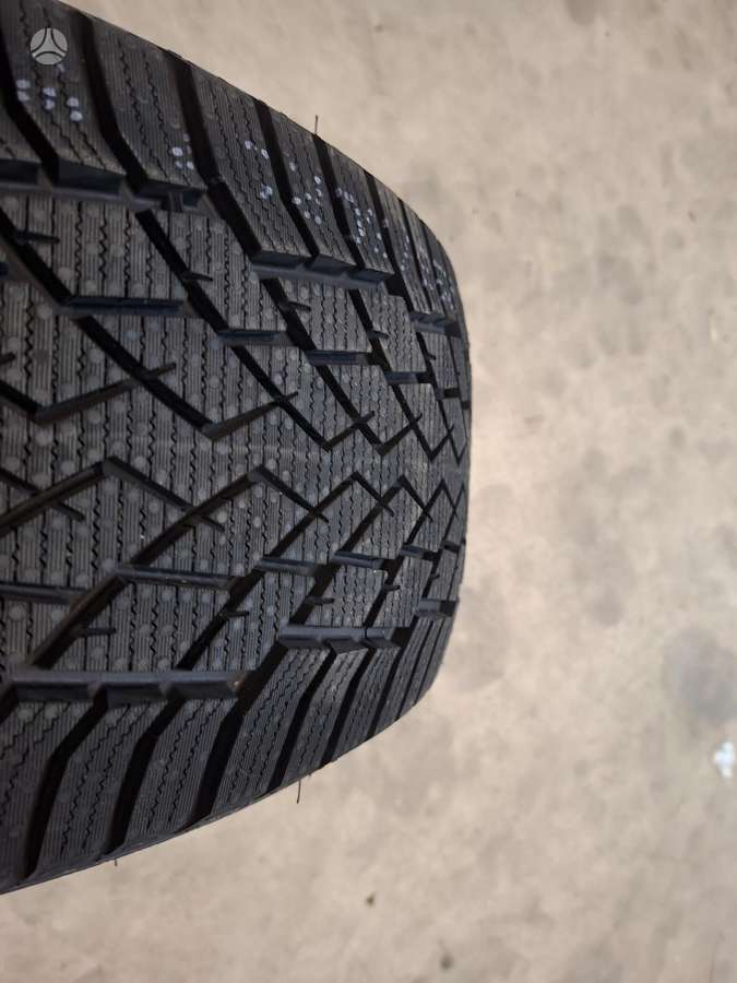 Sailun ARCITIC 2, winter 225/50 R17