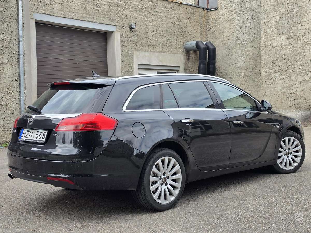 Opel Insignia, 2.0 l., Универсал