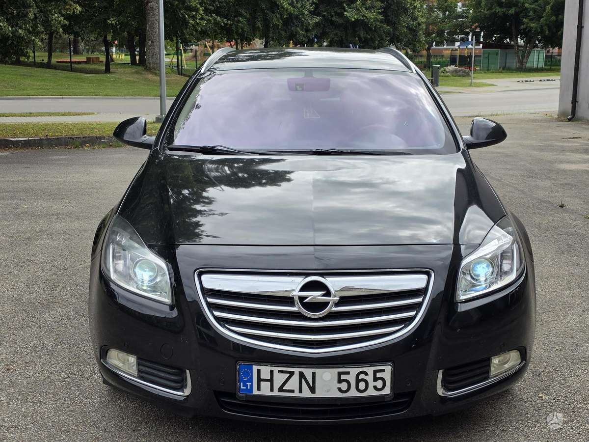 Opel Insignia, 2.0 l., Универсал
