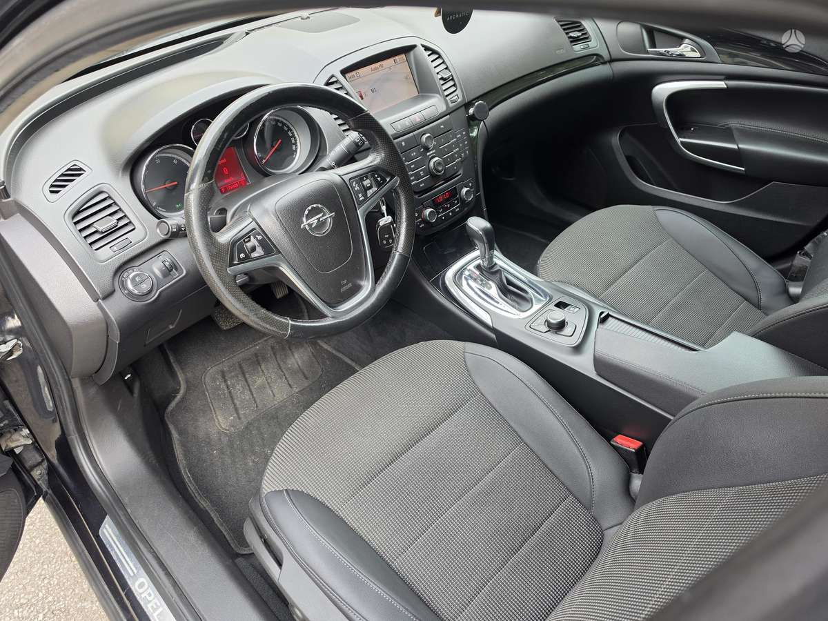 Opel Insignia, 2.0 l., Универсал