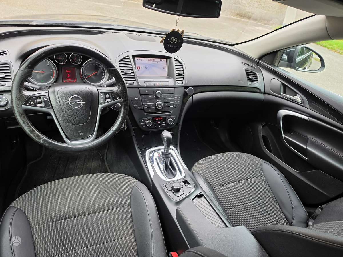 Opel Insignia, 2.0 l., Универсал