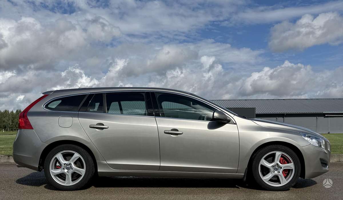Volvo V60, 2.4 l., wagon