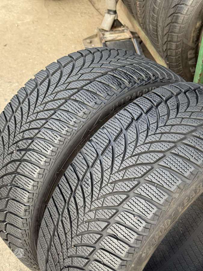 Goodyear, universalios 225/45 R17