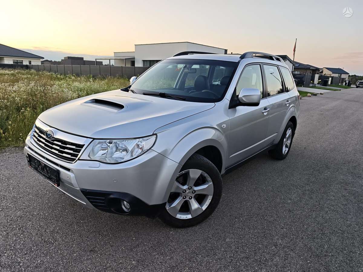 Subaru Forester, 2.5 l., Внедорожник / Кроссовер