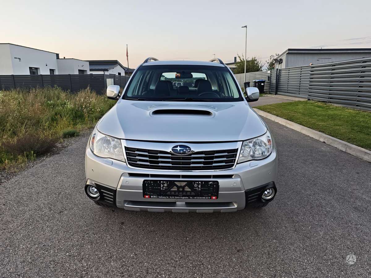 Subaru Forester, 2.5 l., Внедорожник / Кроссовер
