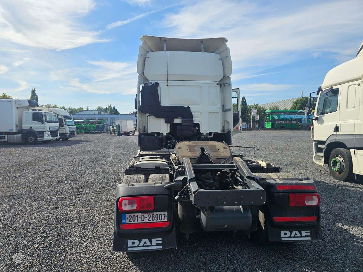 DAF CF430, 2 miegamosios vietos