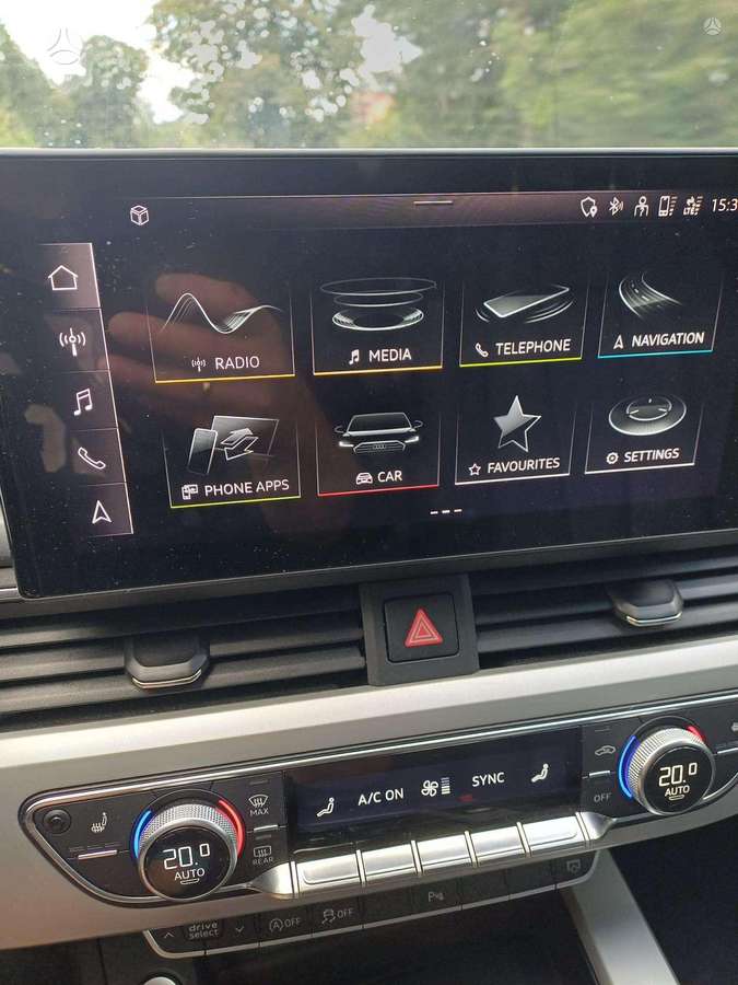 Audi A4, 2.0 l., Универсал