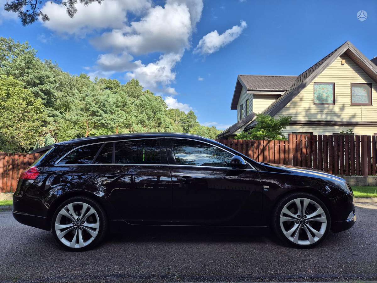 Opel Insignia, 2.0 l., wagon