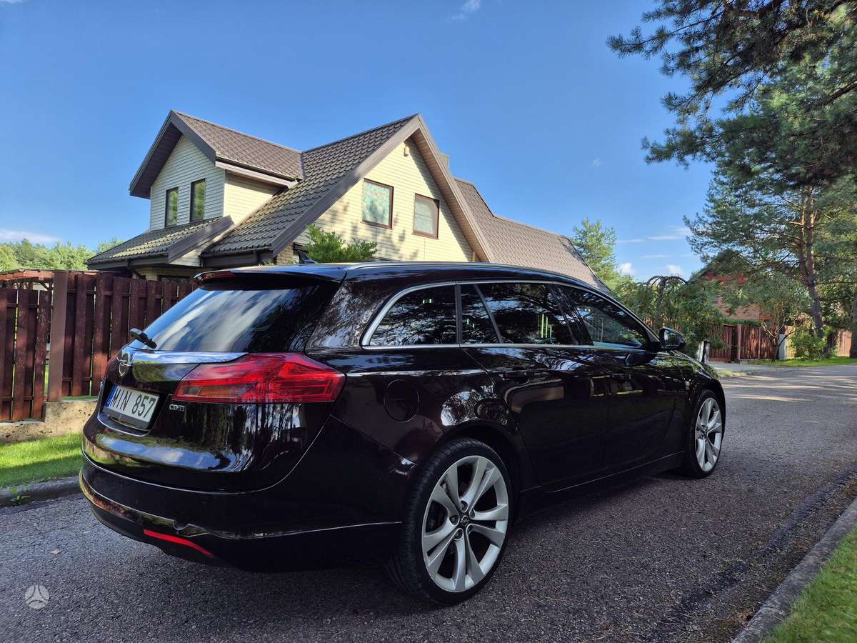 Opel Insignia, 2.0 l., universalas