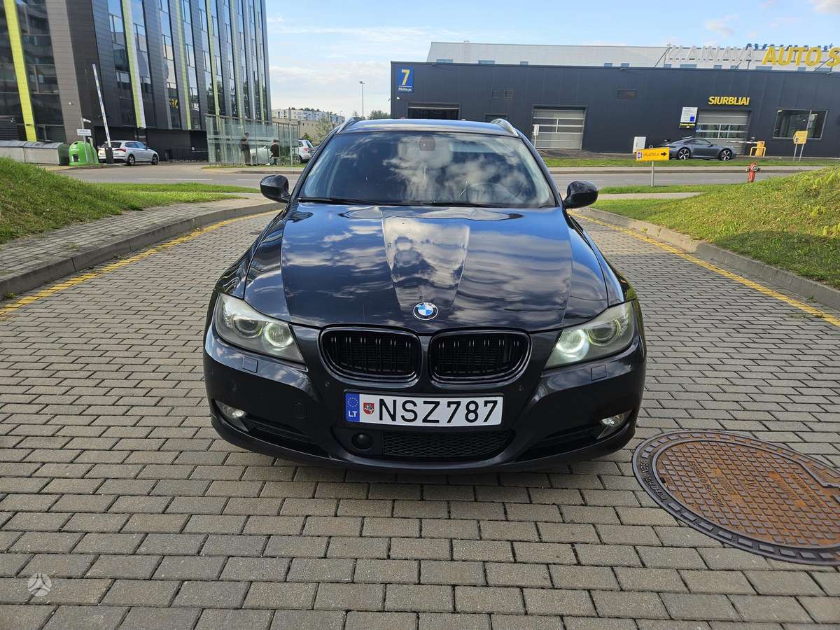 BMW 330, 3.0 l., Универсал