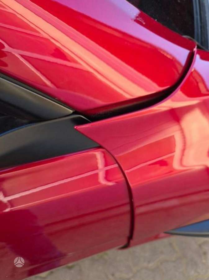 Tesla Model 3, hečbekas