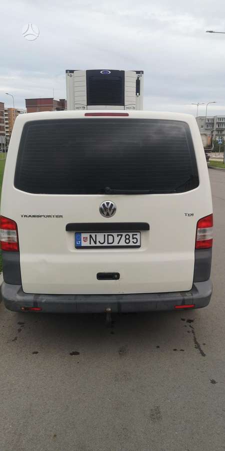 Volkswagen Transporter - 4