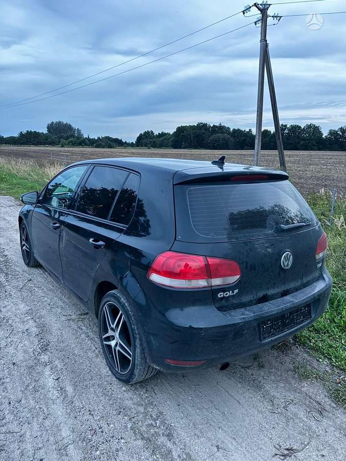 Volkswagen Golf Dalimis