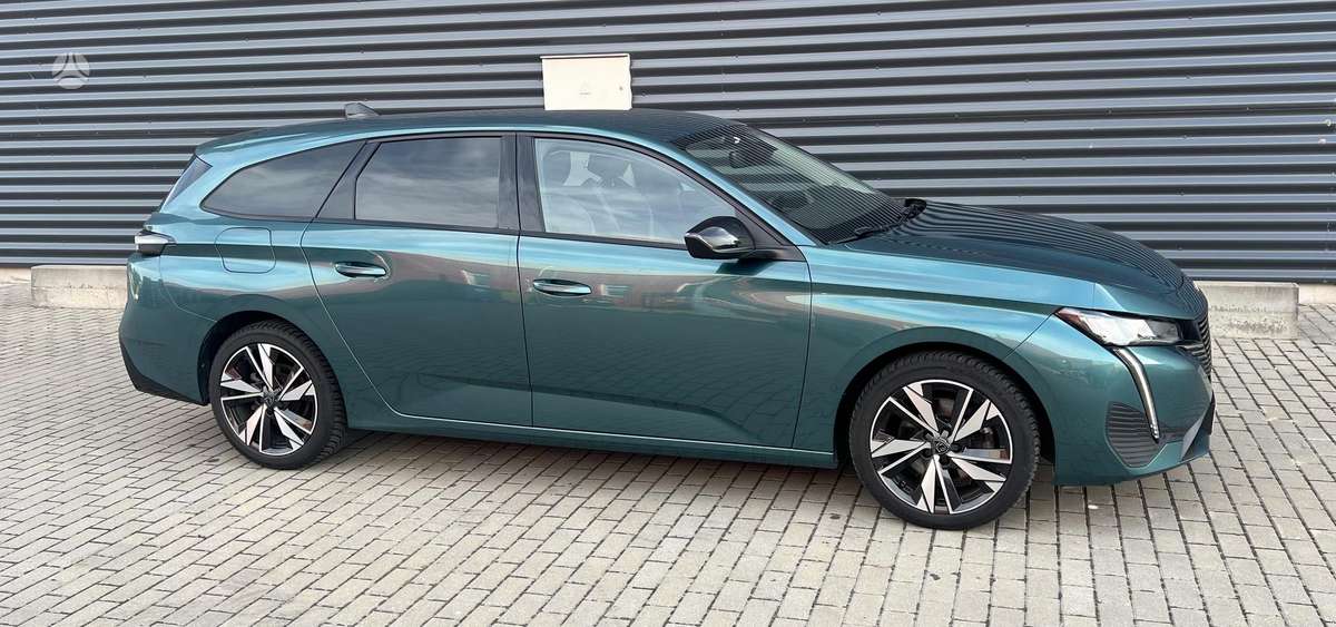 Peugeot 308, 1.2 l., Универсал
