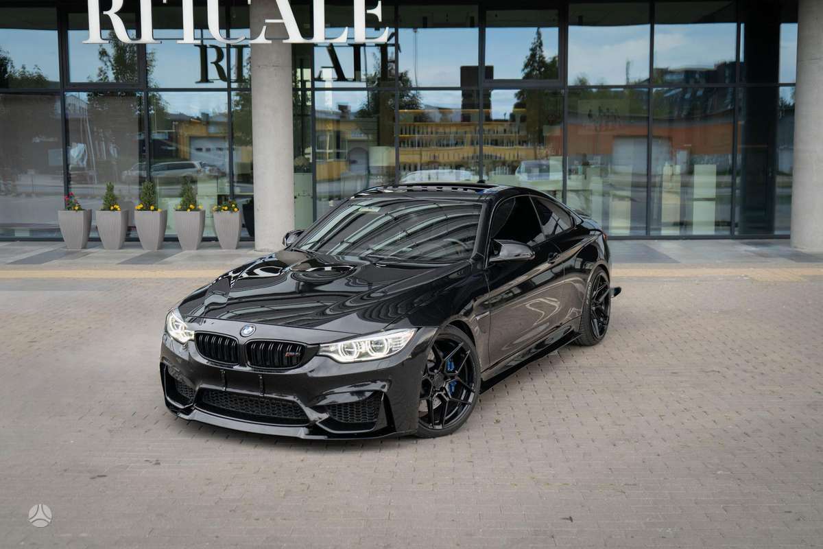BMW M4, 3.0 l., coupe
