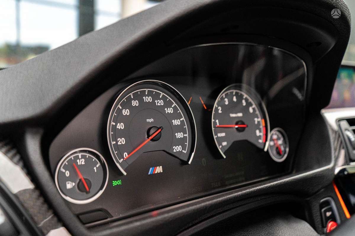 BMW M4, 3.0 l., coupe
