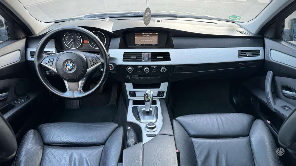 BMW 525, 3.0 l., Универсал