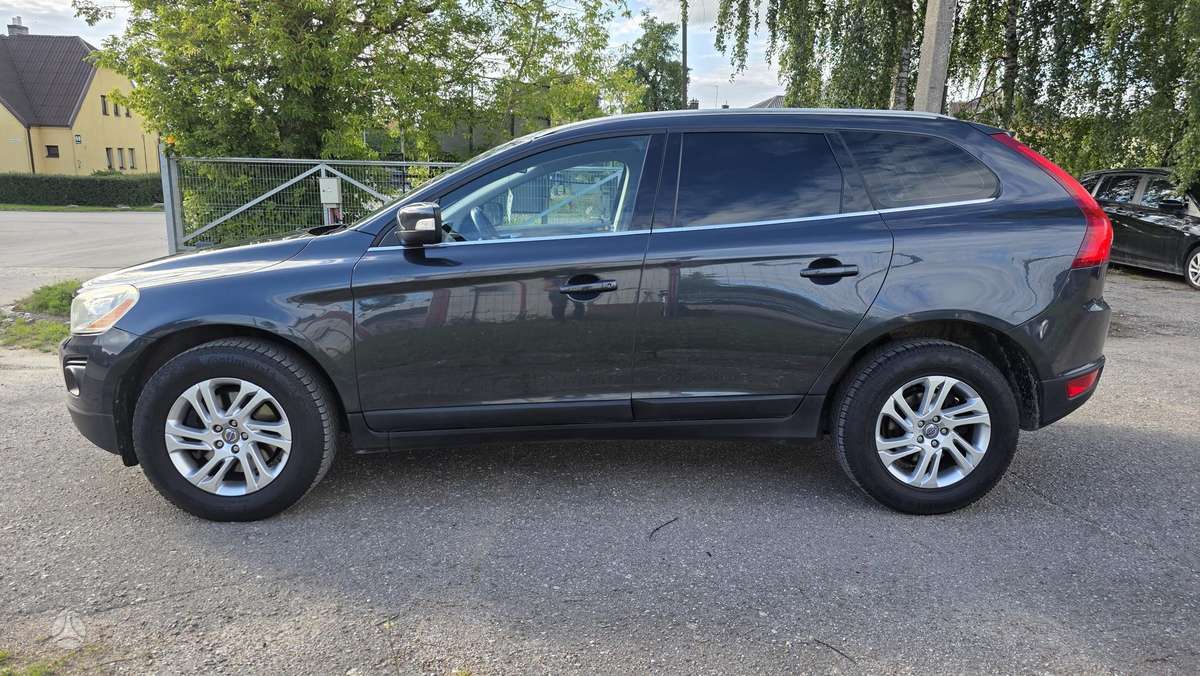 Volvo XC60 - 2