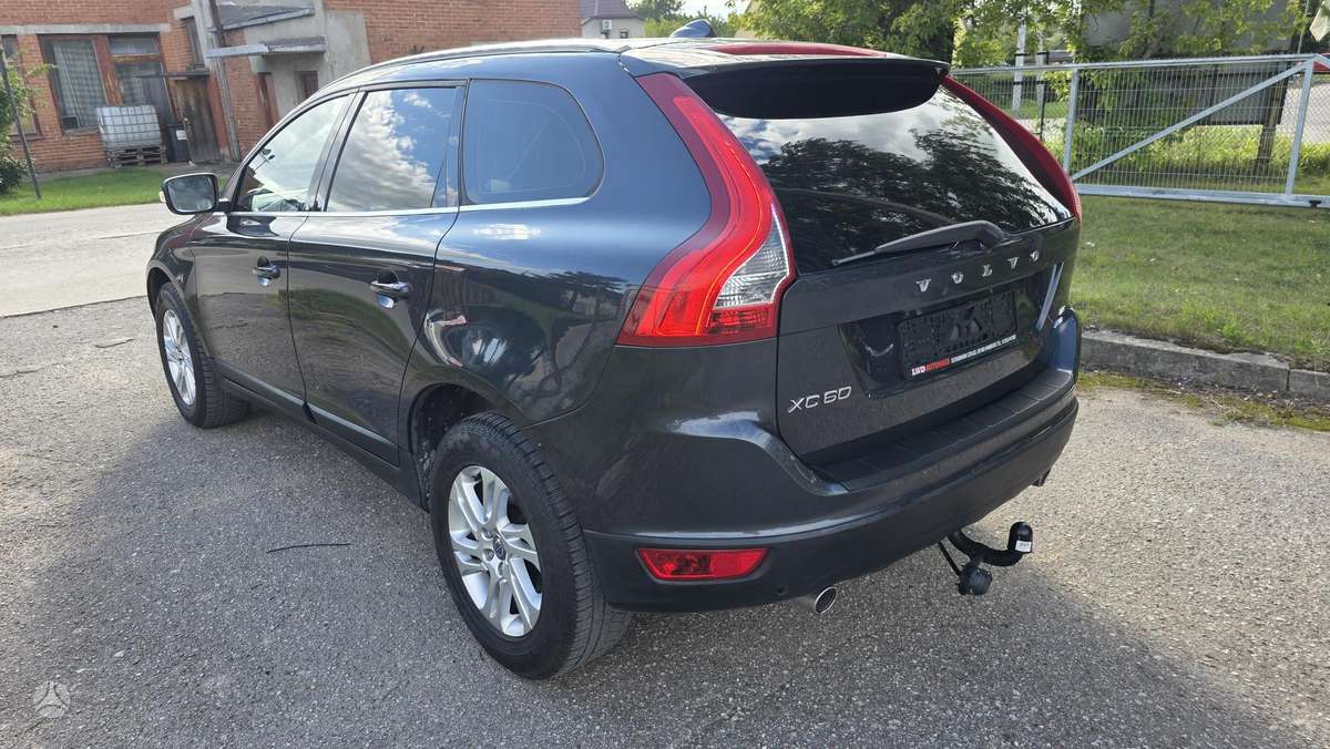 Volvo XC60 - 3