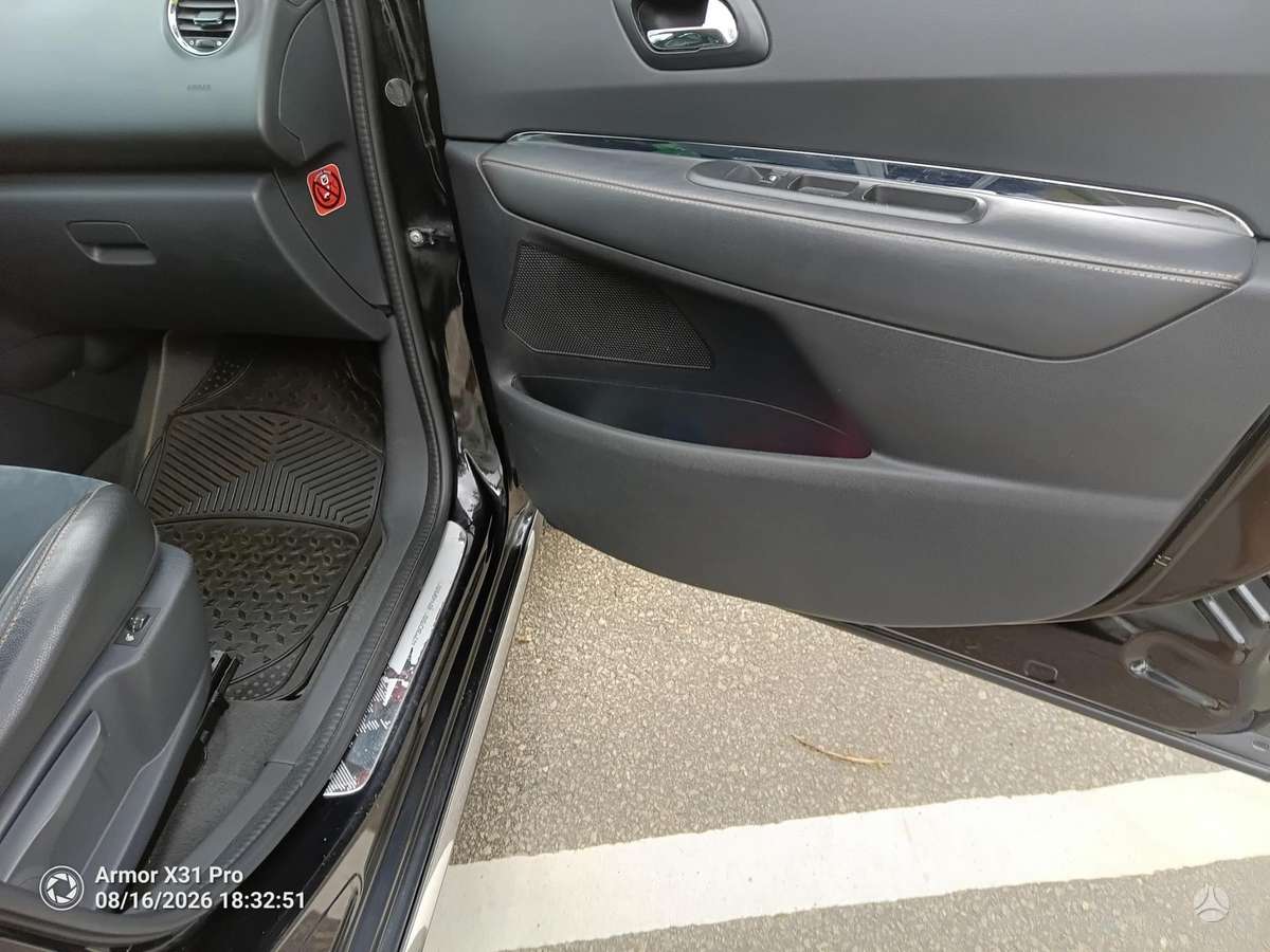 Peugeot 3008 - 5