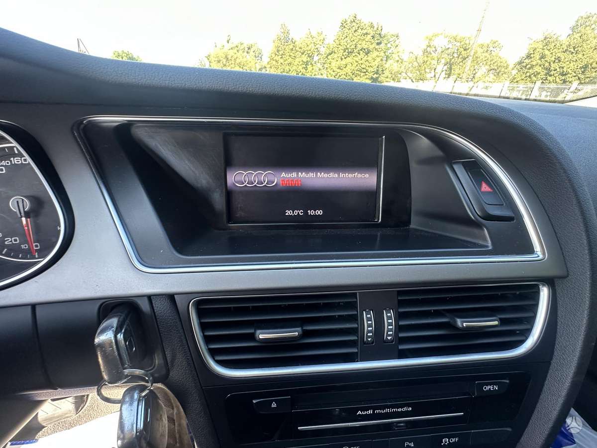 Audi A4, 2.0 l., universalas