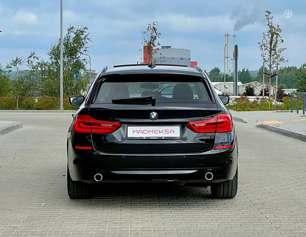 BMW 520, 2.0 l., wagon