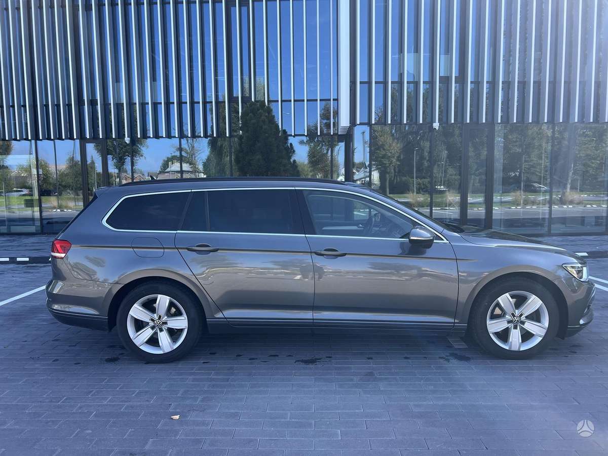 Volkswagen Passat - 9