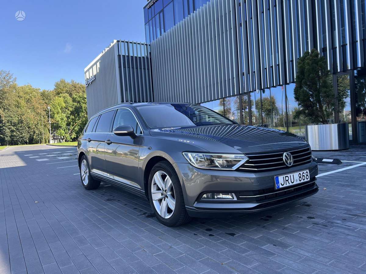Volkswagen Passat - 11