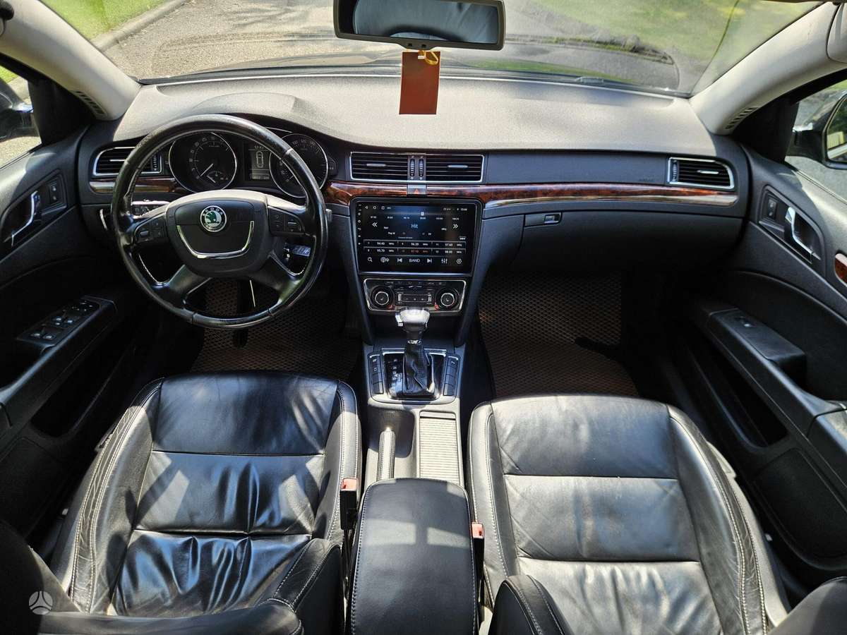 Skoda Superb, 2.0 l., hečbekas
