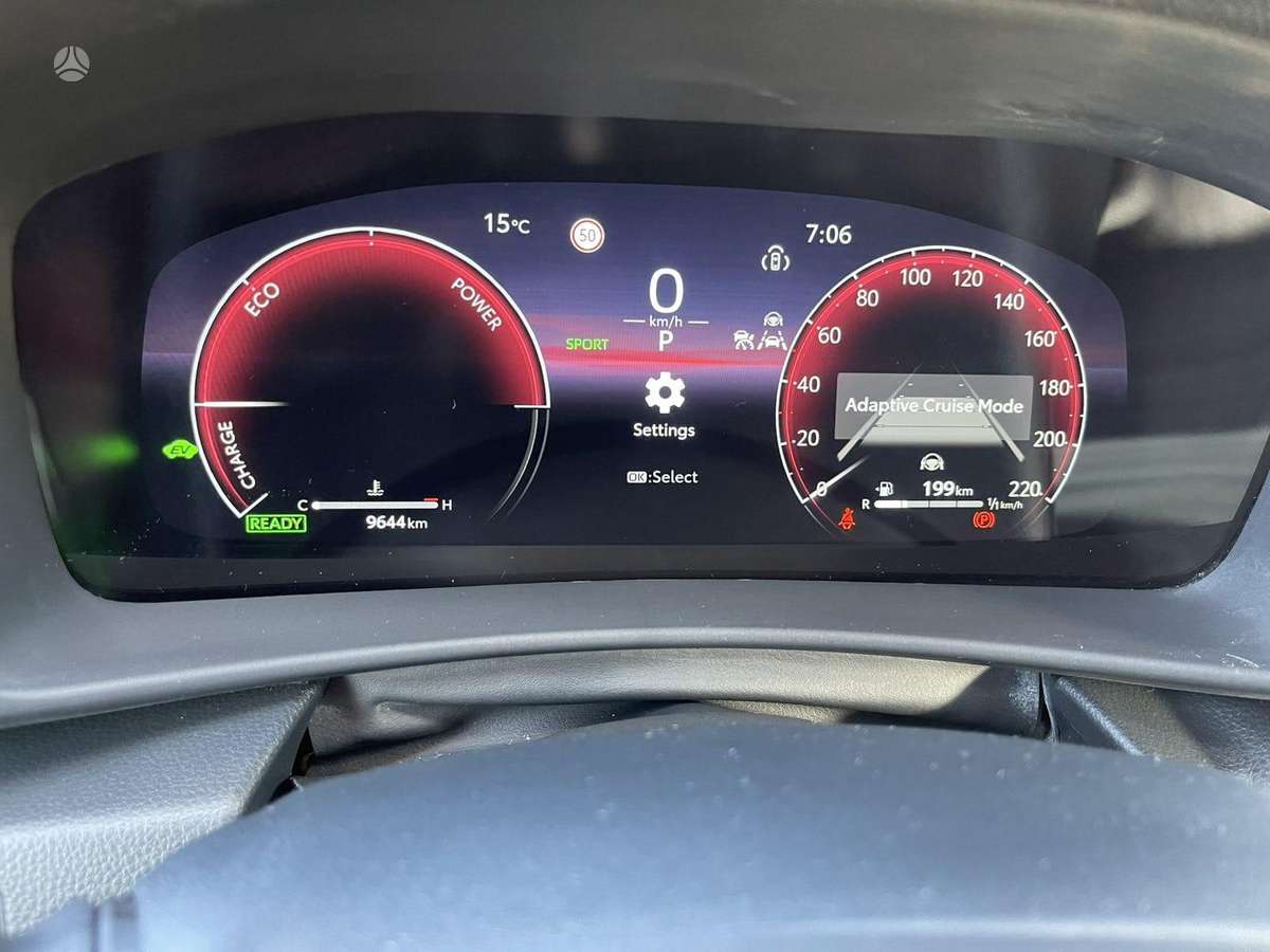 Toyota C-HR - 11