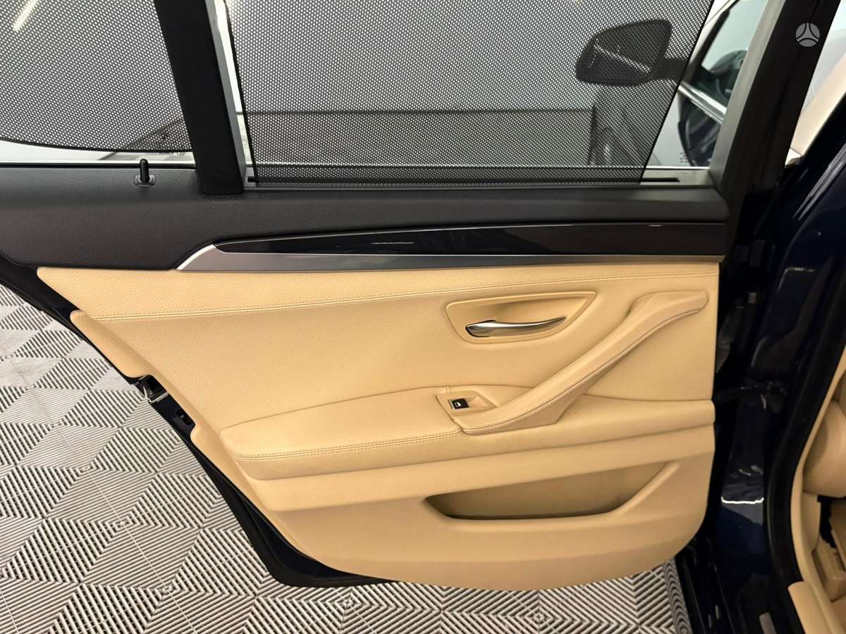 BMW 520, 2.0 l., Универсал