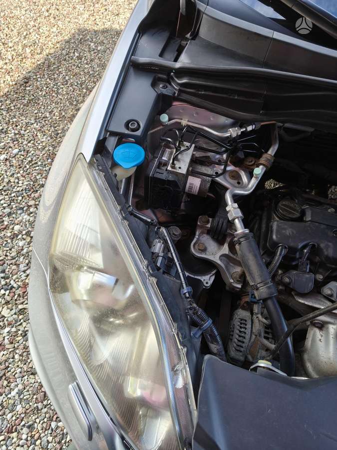 Honda CR-V, 2.0 l., Минивэн
