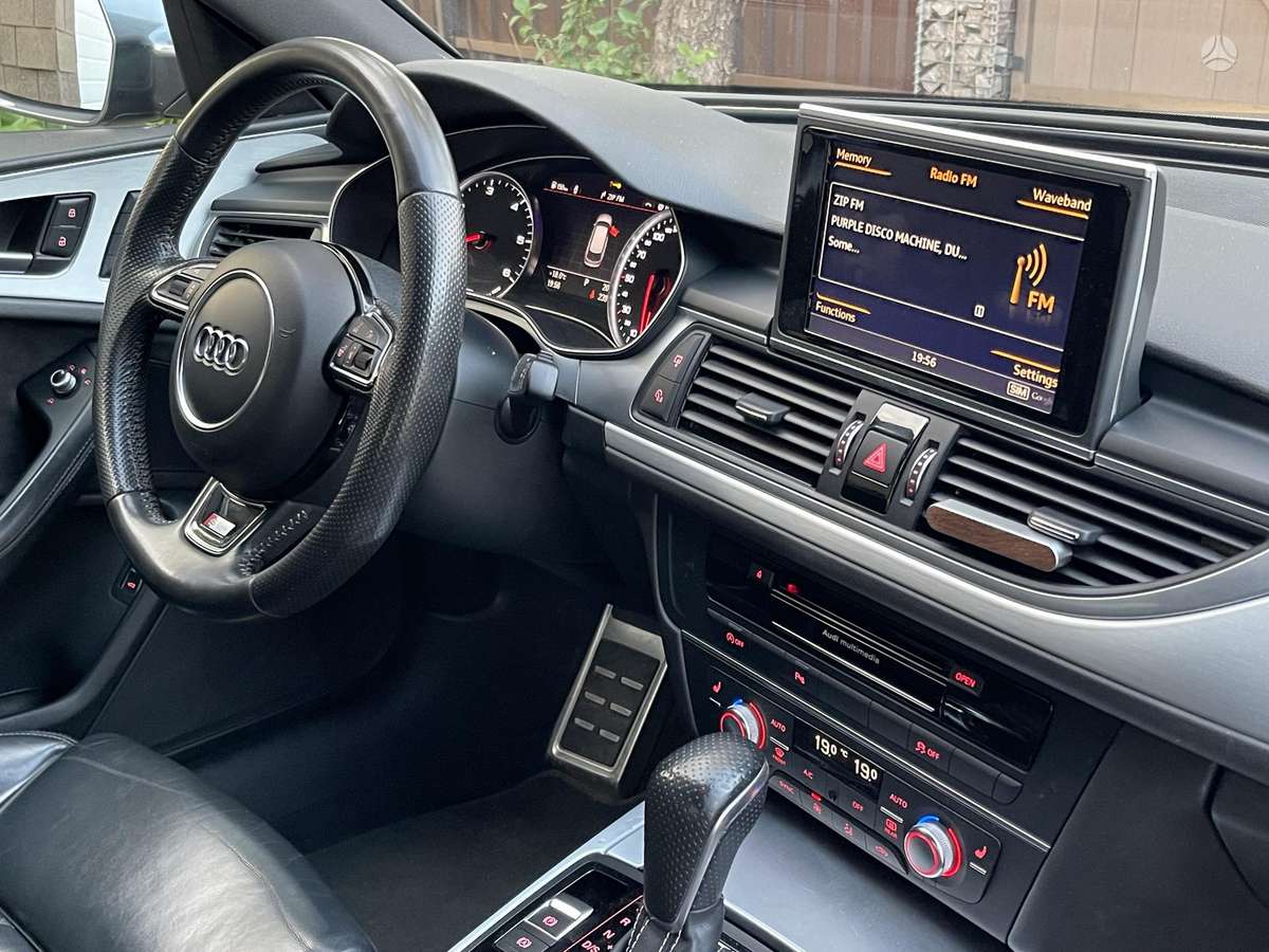 Audi A6, 3.0 l., universalas