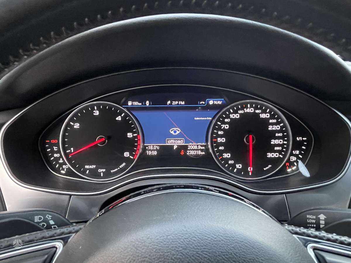 Audi A6, 3.0 l., universalas