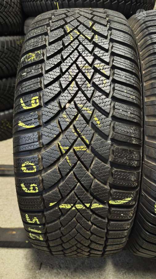 Bridgestone Blizzak lm005, winter 215/60 R16