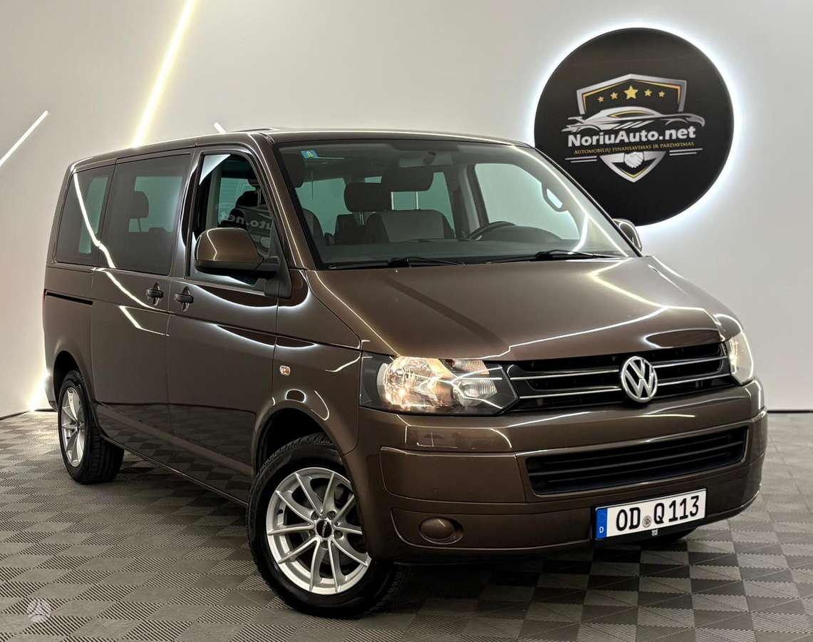 Volkswagen Multivan, 2.0 l., Минивэн