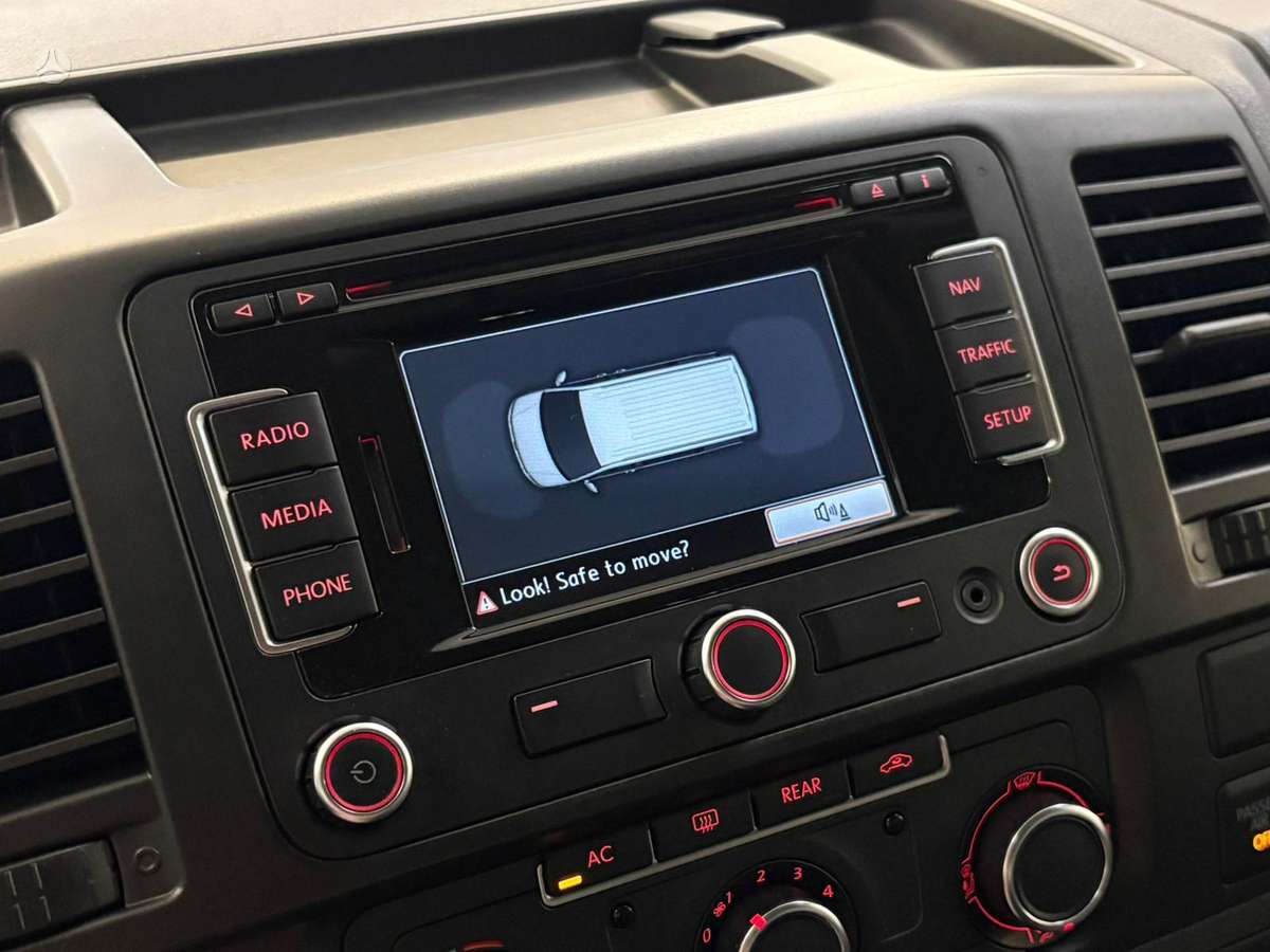 Volkswagen Multivan, 2.0 l., mpv / minivan