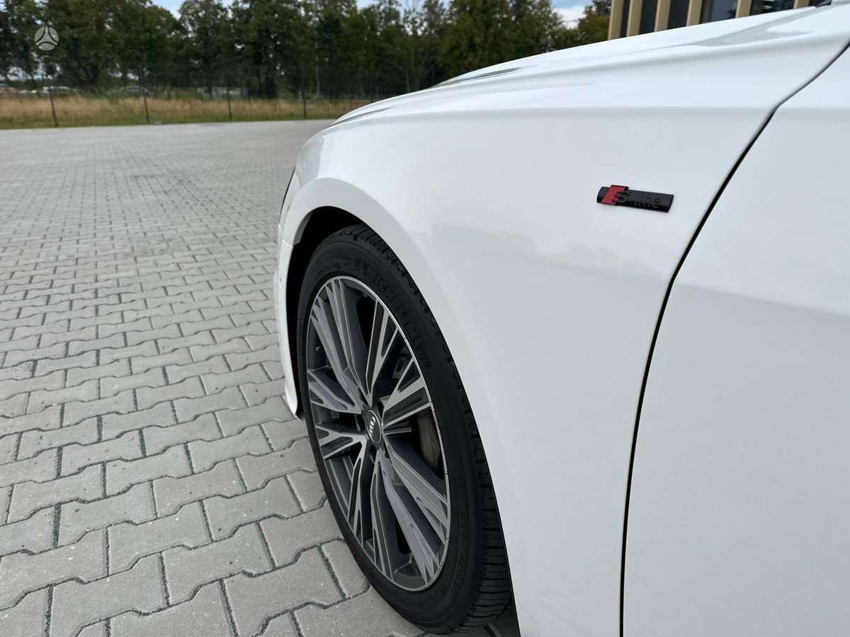 Audi A6, 3.0 l., Седан