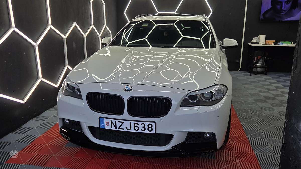BMW 525, 2.0 l., Универсал