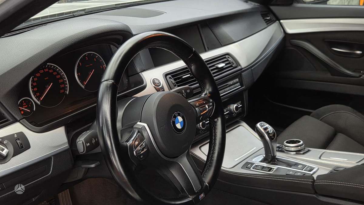 BMW 525, 2.0 l., Универсал